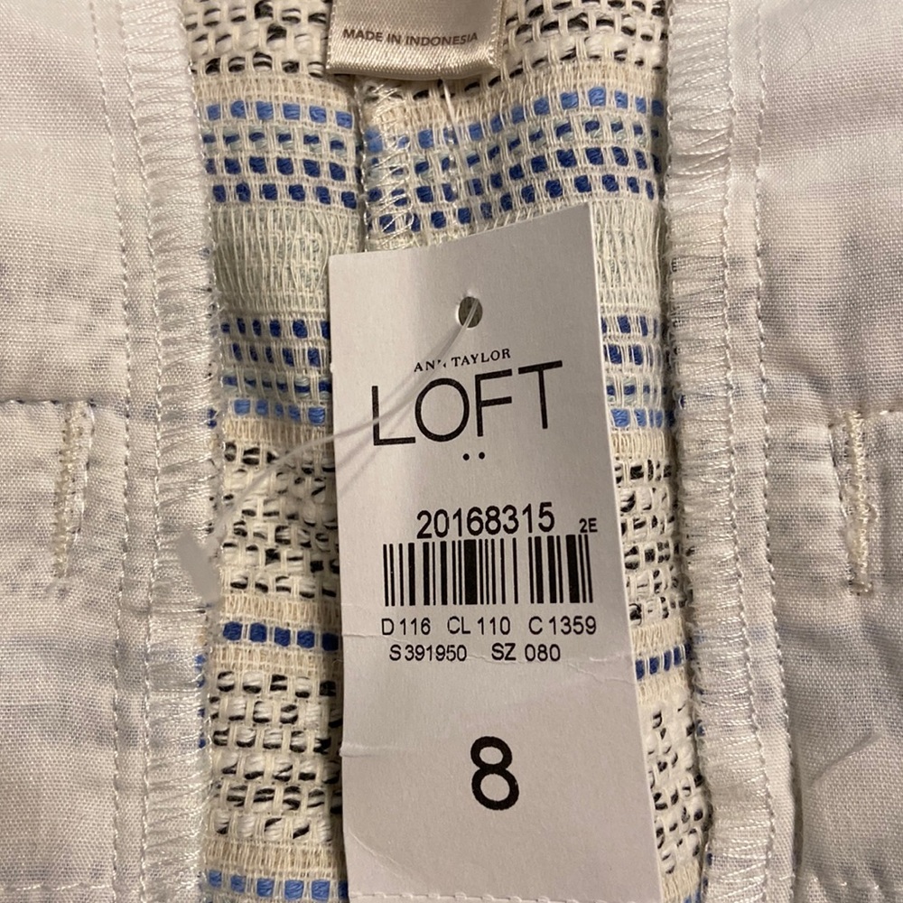LOFT Original Shorts size 8 inseam 4” brand new with tag please see photos - Picture 6 of 12